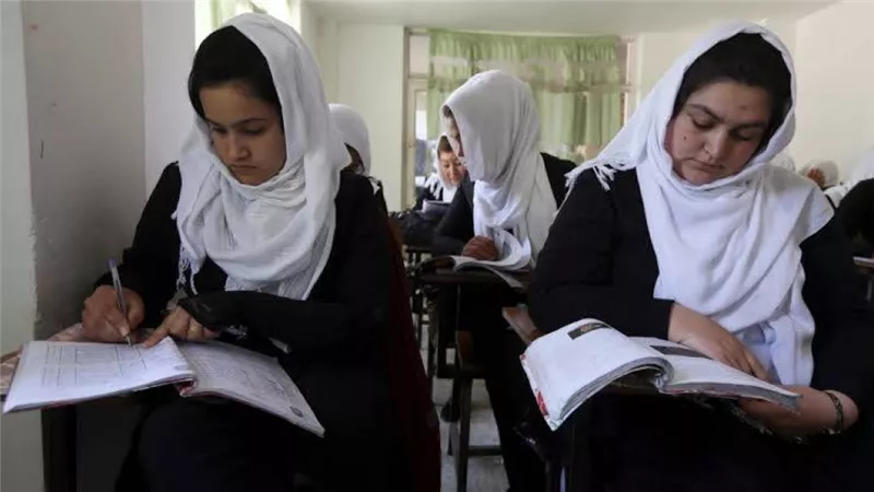 حكومة طالبان تحظر التعليم الجامعي للنساء في أفغانستان