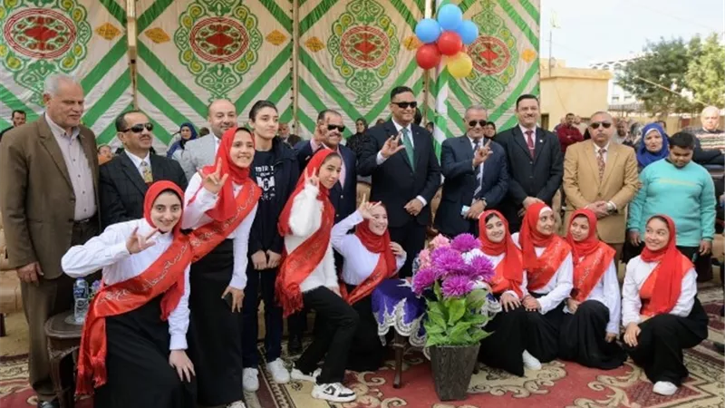 مختار يشارك احتفالية ذوي الهمم بمدرسة الأمل للصم وضعاف السمع