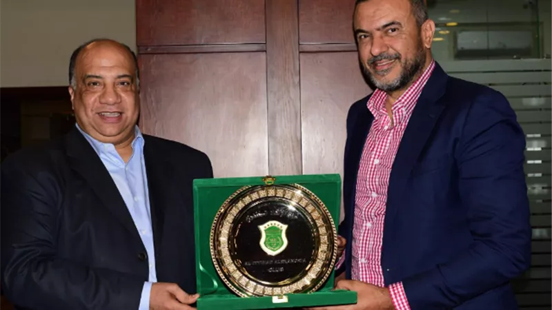 بحضور مصيلحى.. الاتحاد السكندرى يكرم عبدالمطلب