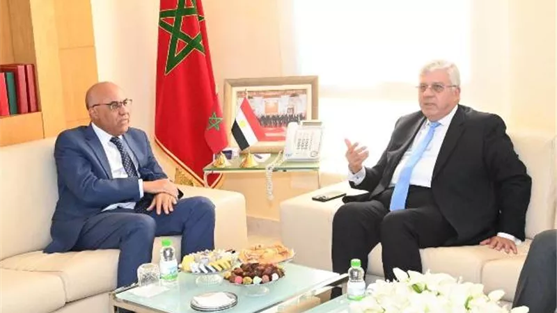 وزير التعليم العالي يلتقي بنظيره المغربي لبحث سُبل التعاون المُشترك