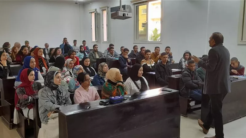 ورشة عمل عن الإسعافات الأولية بجامعة بنى سويف التكنولوجية