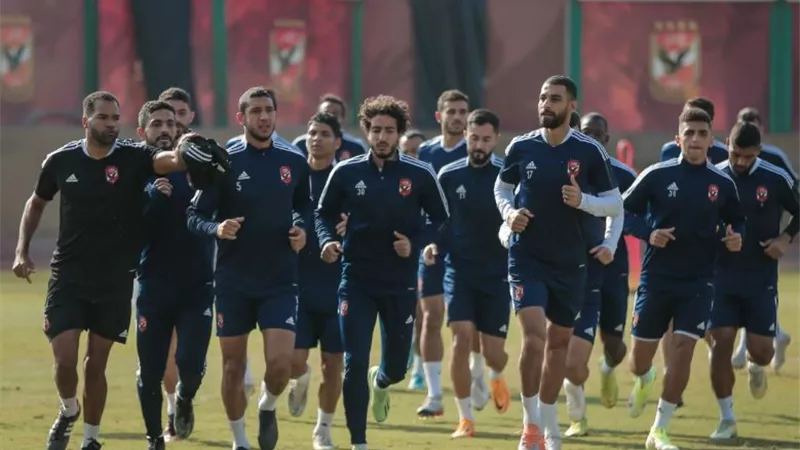 مران الأهلي: الفريق يستأنف تدريباته استعدادًا لمواجهة سموحة