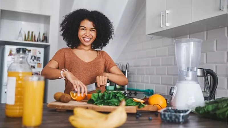 أطعمة تحسن مزاجك وتعالج الأكتئاب