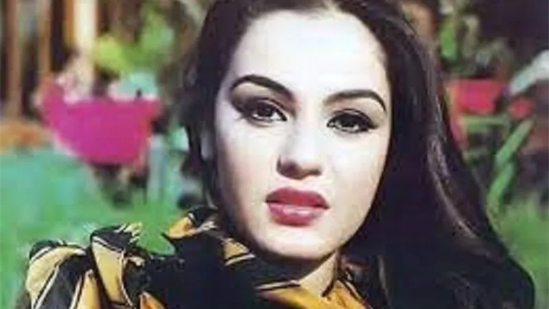 بأطلالة شبابية .. شريهان تخطف قلوب محبيها