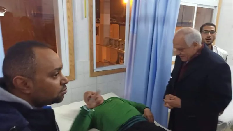 محافظ الجيزة ووزير الشباب يزوران مصابي مباراة سوبر السلة.. صور