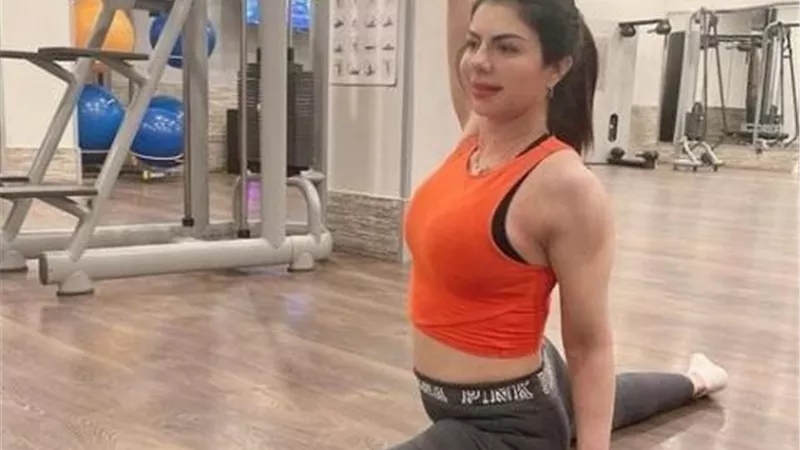 أميرة فتحى تخطف قلوب محبيها فى احدث ظهور لها فى الجيم