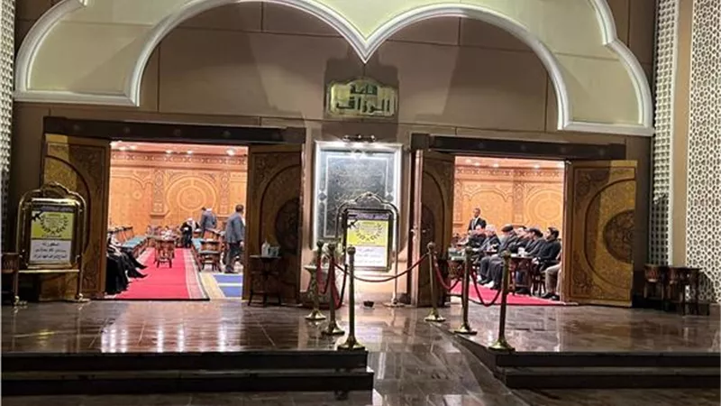 انقطاع الكهرباء فى عزاء والد جومانا مراد