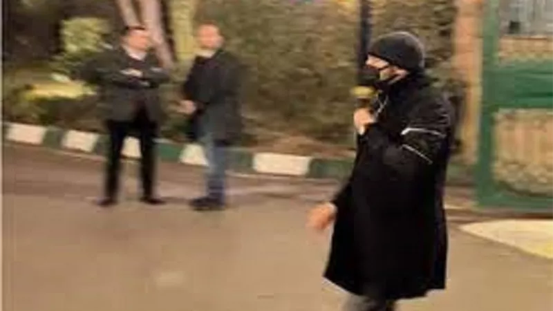 مصطفى شعبان يقدم واجب العزاء فى والد جومانا مراد