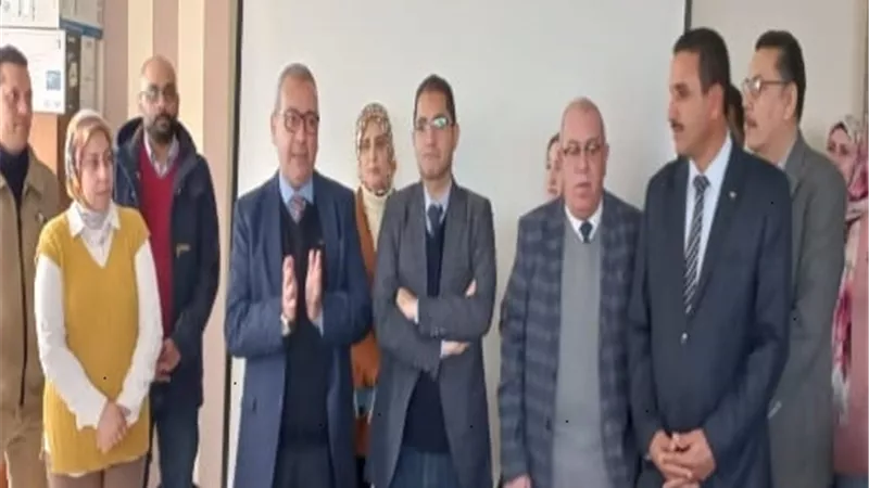 شحاتة: ميكنة خدمات القوى العاملة ببورسعيد