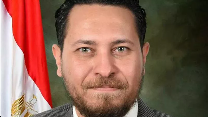 نائب يقترح توفير منح دراسية للأئمة والخطباء بالجامعات العالمية