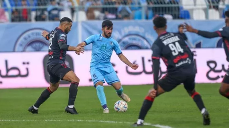 الدوري السعودي: الرائد يكتفى بهدفين فى مرمى الباطن ..فيديو