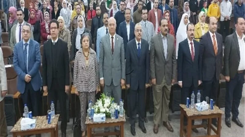 رئيس جامعة بنها: نسعى لدعم الابتكارالذي يدفع المجتمع إلى الأمام