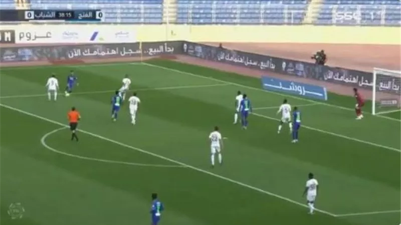 الدوري السعودي: الفتح يكتسح الشباب برباعية ..فيديو