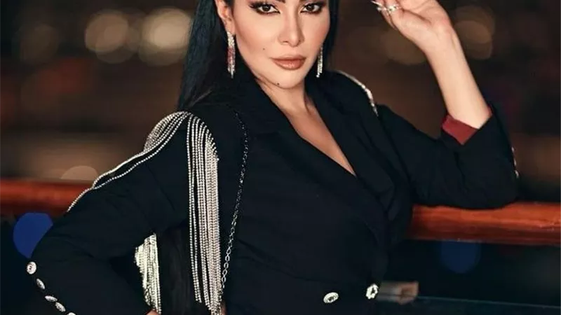 ميرهان حسين تلفت الأنظار بإطلالة ساحرة .. صور