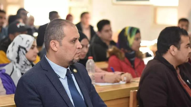 ندوة تعريفية حول البعثات المقدمة من الصين لطلاب بنى سويف