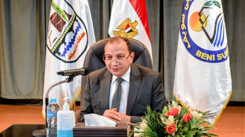 رئيس جامعة بني سويف يهنئ بالعام الجديد وعيد الميلاد المجيد