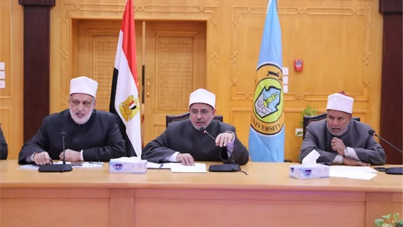 مجلس جامعة الأزهر يبحث الاستعداد لامتحانات الفصل الدراسي الأول