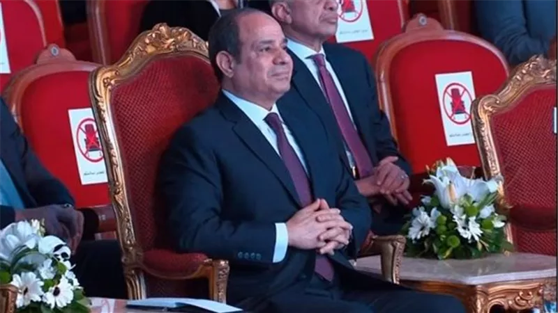 الرئيس السيسي: التأهل للمونديال من الممكن تحقيقه بالجهد والإصرار