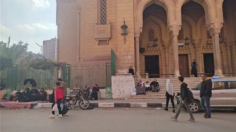 حملة لرفع الاشغالات من شوارع حى ثان الزقازيق