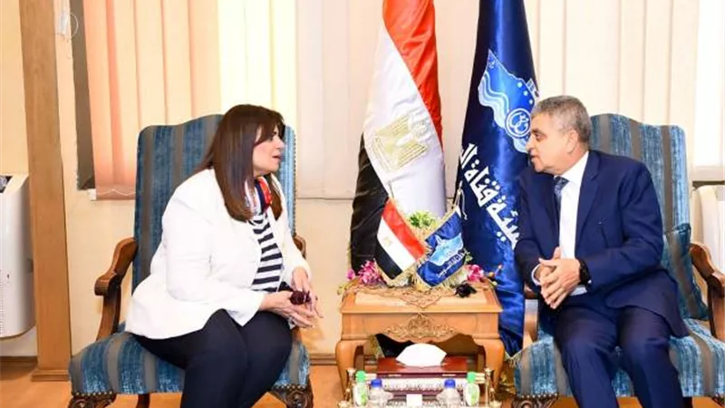 وزيرة الهجرة:زيارة قناة السويس هامة لتعريف المقيمين بالخارج بوطنهم