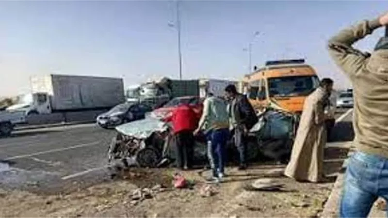 بالأسماء ..9 مصابين بينهم 3 أطفال في حادث تصادم بالإسماعيلية