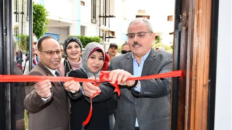 رئيس جامعة القناة يفتتح ٤ عيادات أسنان و وحدة تعقيم وآشعة..صور