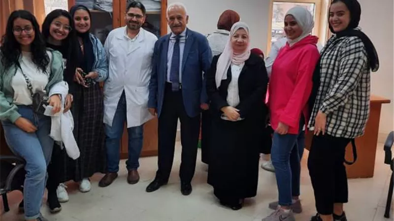 مسح طبى لوقاية المتعاملين بعيادات الأسنان بالجامعة المصرية الروسية