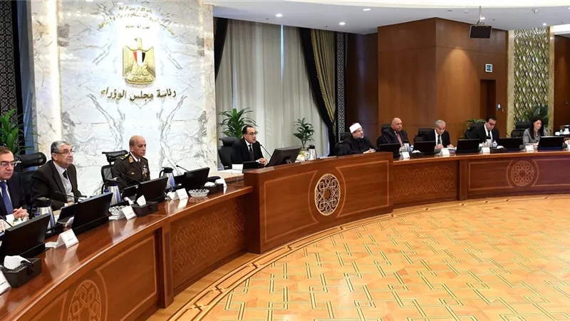 مدبولى يهنىء الرئيس والحكومة والشعب المصري بالعام الميلادي الجديد