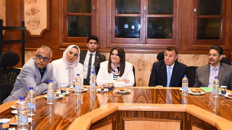 وزيرة الهجرة: حرصت على الاستماع لتوصيات علمائنا في مجالاتهم