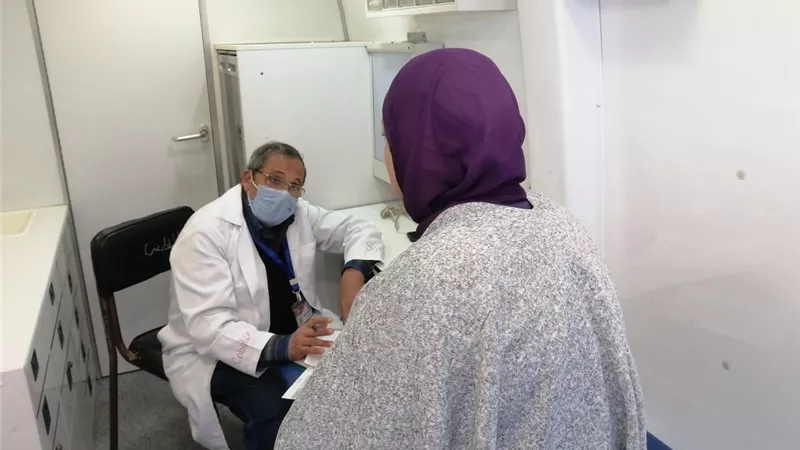 صحة دمياط تواصل برنامج القوافل الطبية المجانية..صور