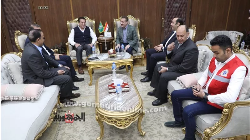 وزير الصحة يتفقد مستشفى الهلال والتعليمى بالمنوفية