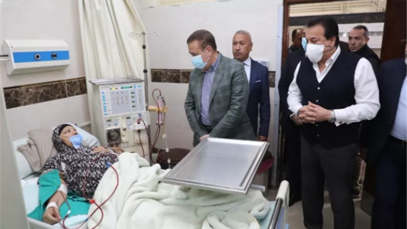وزير الصحة يعتمد خطة التأمين الطبي لاحتفالات أعياد الميلاد المجيد