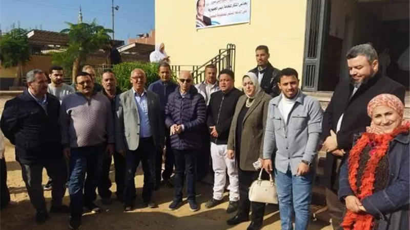 مسعود يتفقد التشغيل التجريبى لوحدة الغسيل الكلوى بجميزة