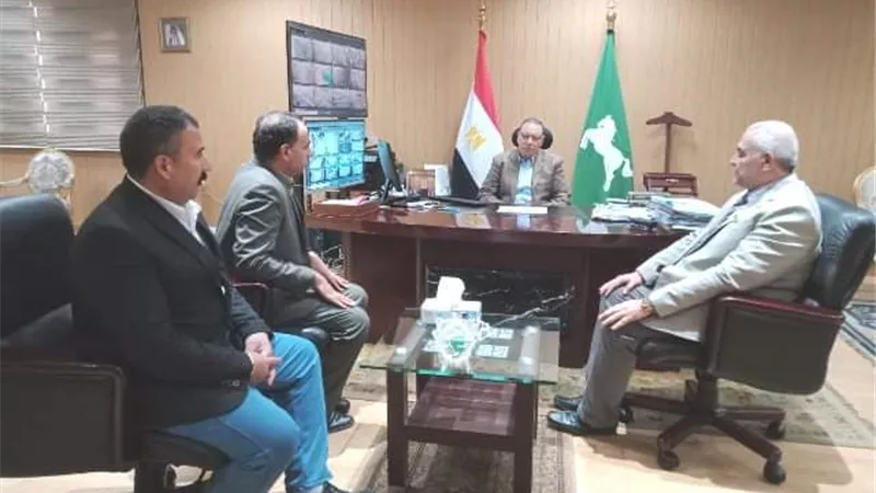 محافظ الشرقية يُكلف رؤساء جدد لمنيا القمح وفاقوس والإبراهيمية