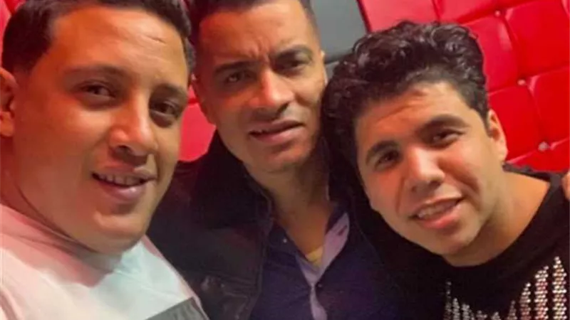 عمر كمال: 