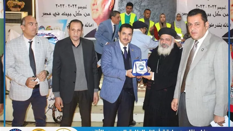 مستقبل وطن مركزي ديرمواس وملوي يختتمان فعاليات مسابقة اوائل الطلب