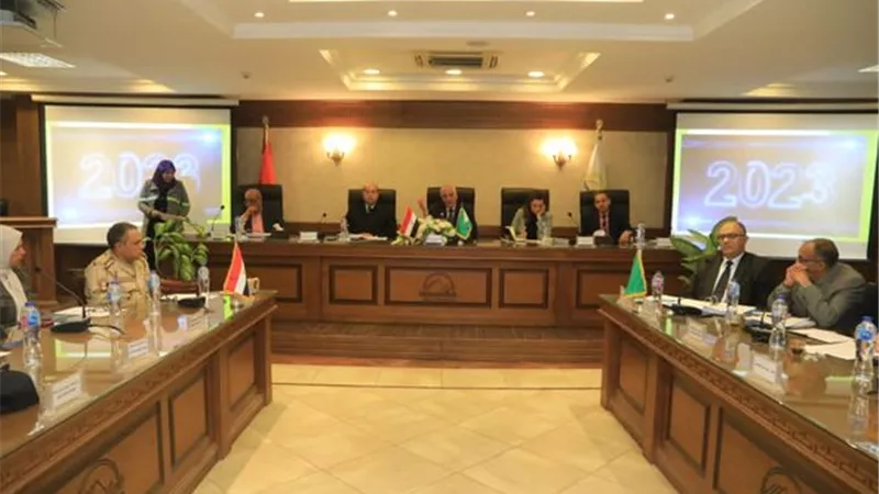محافظ الجيزة: 920 منفذا ثابتا ومتحركا تغطي قطاعات المحافظة بمشاركة كافة الجهات