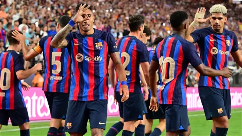 برشلونة يخطط لصفقة تبادلية مع مانشستر سيتي