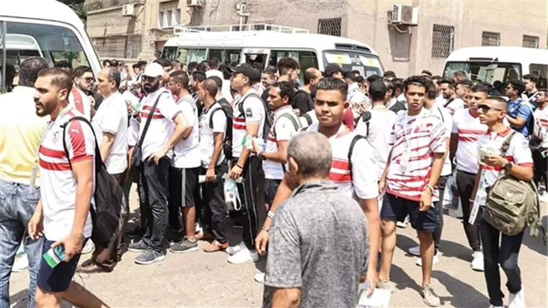 جماهير الزمالك فى قطار السعادة لمؤازرة الفريق أمام أسوان