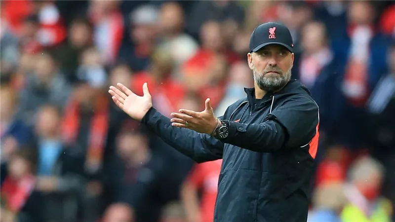 كلوب يضغط على إدارة ليفربول للتعاقد مع نجم منتخب المغرب