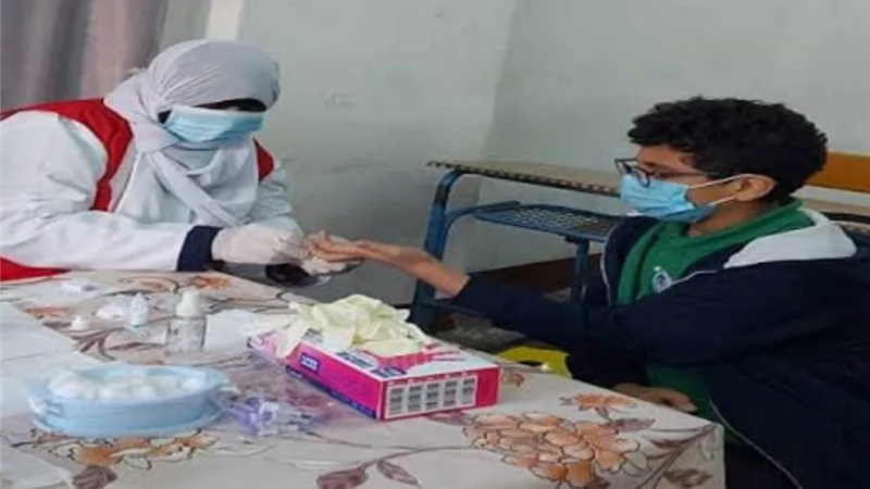 الصحة: فحص 1.2 مليون طالب بالأول الإعدادي للكشف عن فيروس 