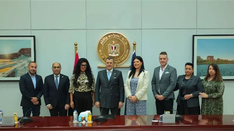 وزير السياحة يستقبل وفداً من ممثلي كبرى وسائل الإعلام بدولة صربيا