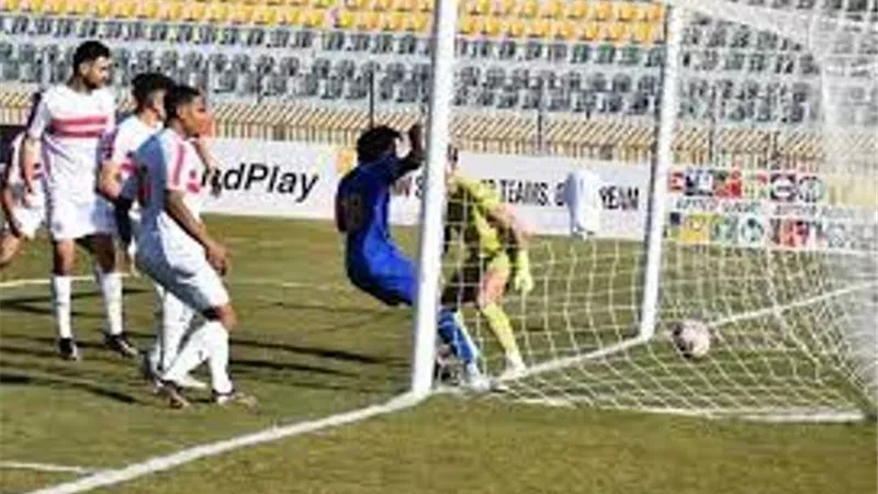نجم الزمالك يشن هجوما حادا على حكم مباراة أسوان