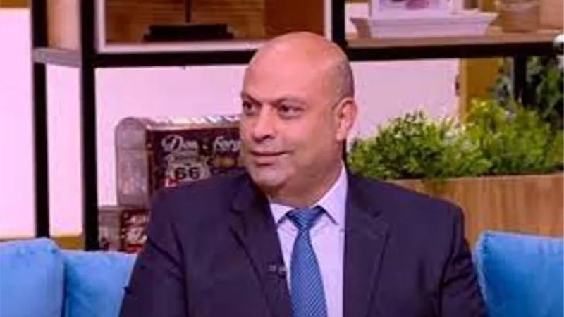 أشرف تمام يطالب بنقل حضانة الطفل لوالده بعد والدته.. فيديو