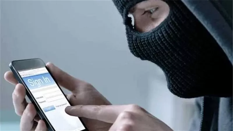 خبير: يحدث اصطياد إلكتروني مؤكد بنسبة 100% بعد التريندات والأعياد