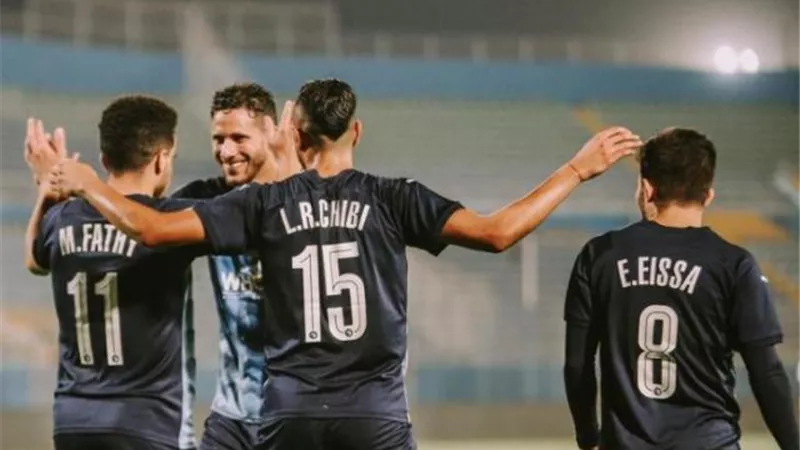 محمد فاروق: كوبر وباتشيكو يدخلان حسابات بيراميدز لخلافة تاكيس
