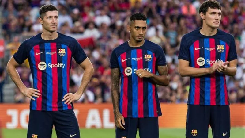 موعد والقناة الناقلة لمباراة برشلونة وإنتر سيتي