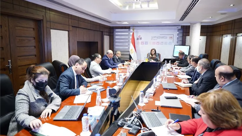 وزيرة التخطيط: الأولوية لاستكمال المشروعات غير المنتهية