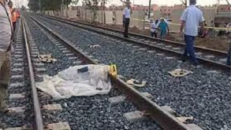 مصرع بائع خردة دهسًا أسفل عجلات قطار في الدقهلية