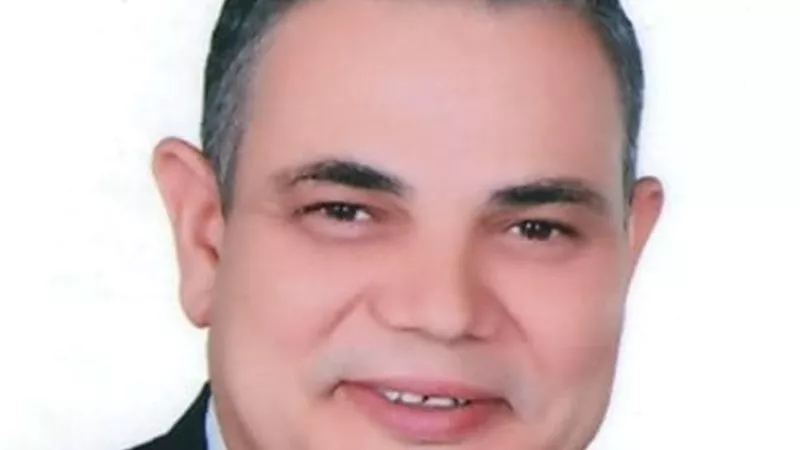رئيس جامعة كفر الشيخ يهنئ الأخوة المسيحيين بعيد الميلاد المجيد